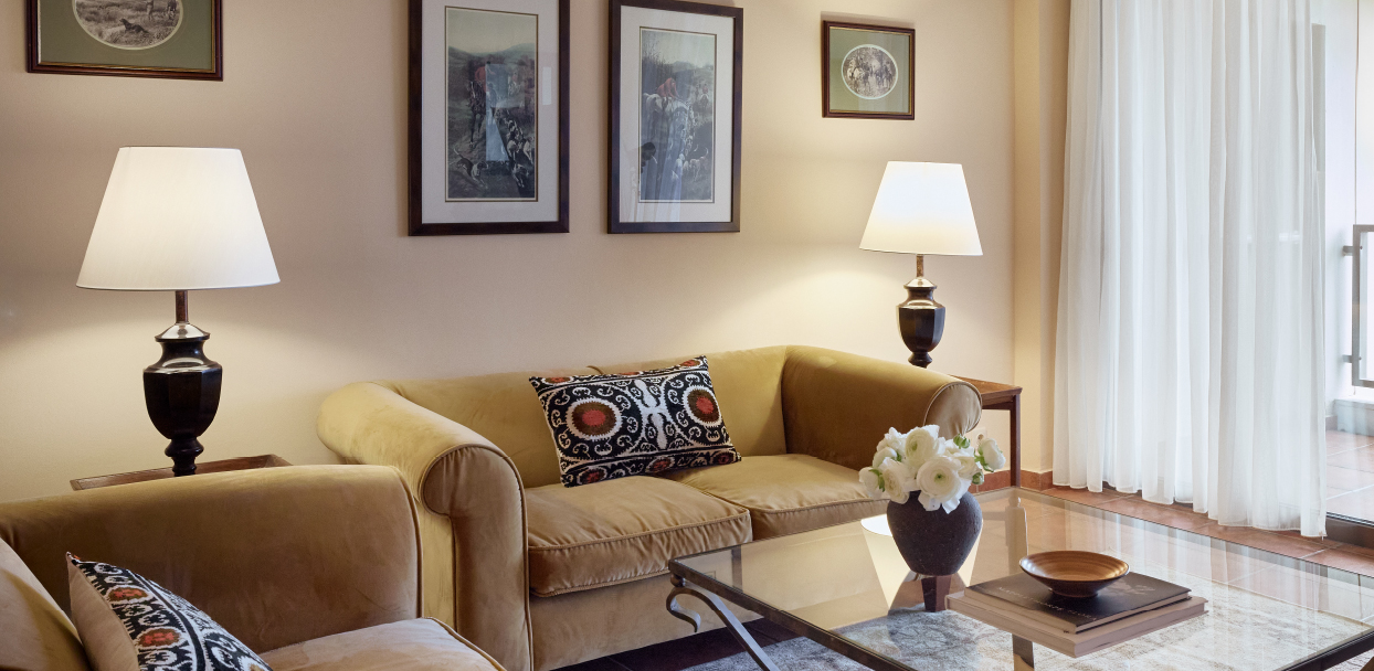 01-egnatia-presidential-suite-room-details